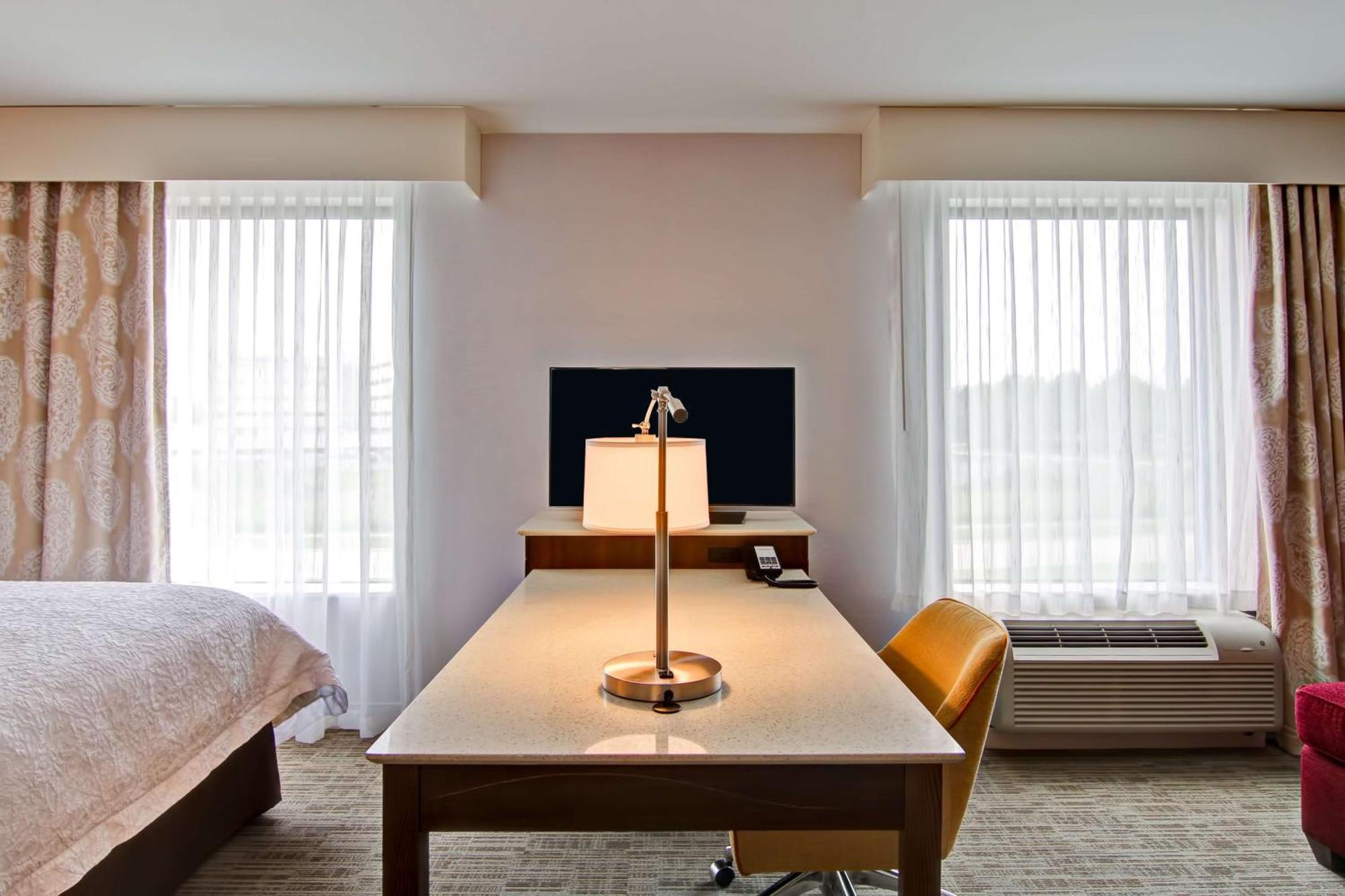 Hampton Inn&Suites Detroit/Troy Clawson Exterior foto